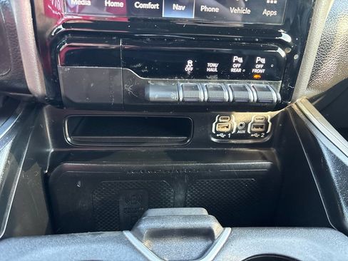 Used 2023 RAM 1500 Laramie AWD/4WD image 45