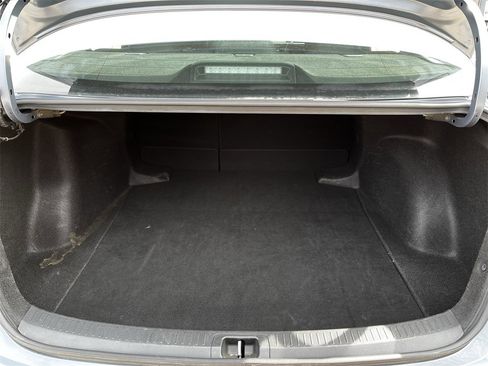 Used 2024 Toyota Corolla LE image 27