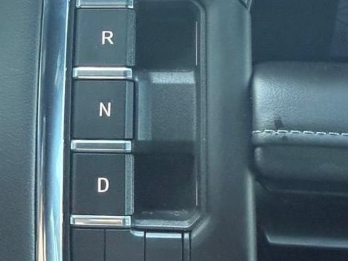 Used 2022 GMC Yukon SLE w/ Max Trailering Package AWD/4WD image 28