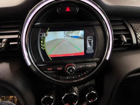 Used 2018 MINI Cooper S FWD image 28