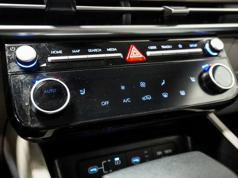 Used 2025 Hyundai Tucson SEL FWD image 22