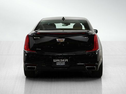 Used 2018 Cadillac XTS Vsport Platinum image 6