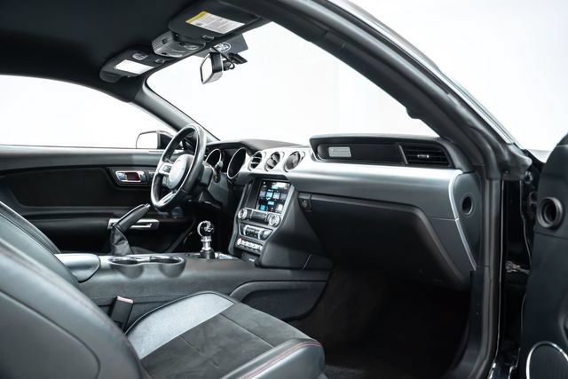 Used 2017 Ford Mustang GT Premium w/ Equipment Group 401A RWD image 20