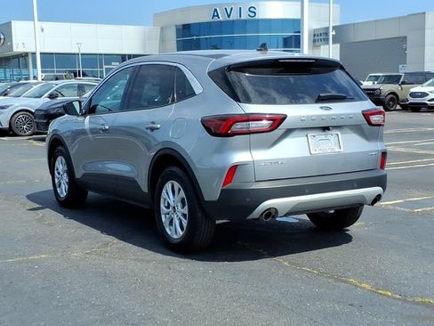 Used 2024 Ford Escape Active w/ Tech Pack #1 AWD/4WD image 5