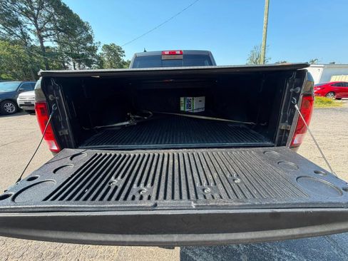 Used 2015 RAM 1500 Lone Star RWD image 10