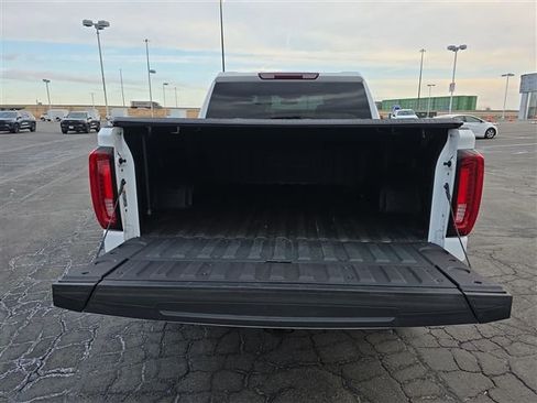 Certified 2025 GMC Sierra 1500 AT4 AWD/4WD image 22
