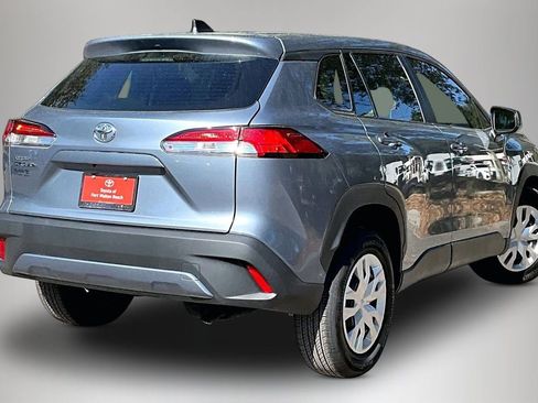 Used 2024 Toyota Corolla Cross L image 5