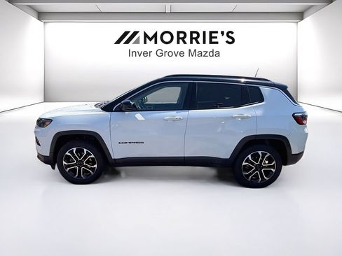 Used 2022 Jeep Compass Limited w/ Sun and Sound Group AWD/4WD image 8