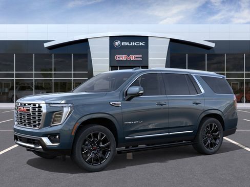New 2026 GMC Yukon Denali w/ Sun & Power Step Package image 2