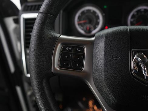 Used 2023 RAM 1500 Classic SLT image 19