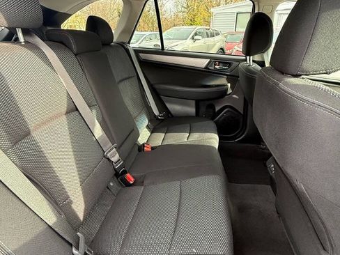 Used 2019 Subaru Outback 2.5i Premium w/ Popular Package #2 image 15