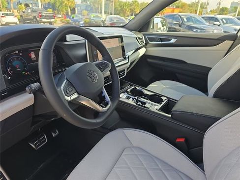 New 2026 Volkswagen Atlas Cross Sport SEL Premium R-Line image 18