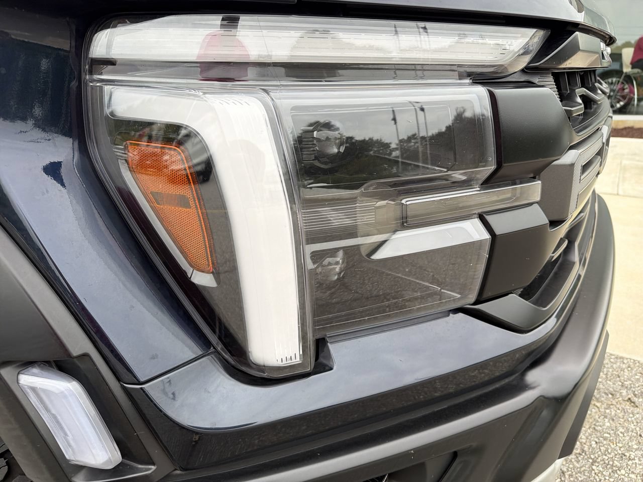 Used 2025 Ford F150 Raptor AWD/4WD image 11