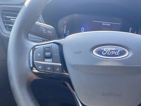 Certified 2024 Ford Escape Active AWD/4WD image 32