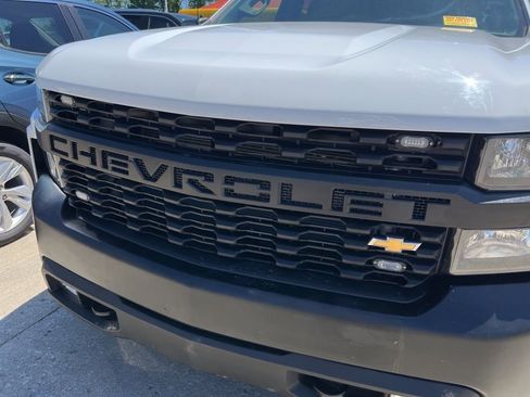 Used 2021 Chevrolet Silverado 1500 W/T w/ WT Value Package AWD/4WD image 12