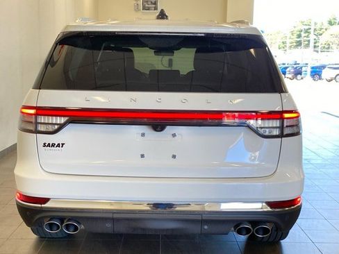 New 2026 Lincoln Aviator AWD image 6