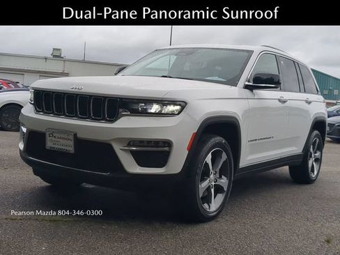 Used 2023 Jeep Grand Cherokee Limited AWD/4WD image 8