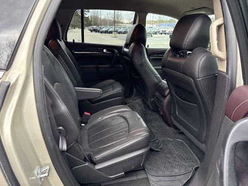 Used 2015 Buick Enclave Leather image 12
