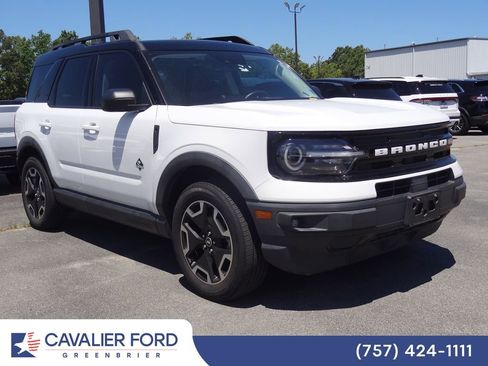Used 2022 Ford Bronco Sport Outer Banks w/ Tech Package AWD/4WD image 1