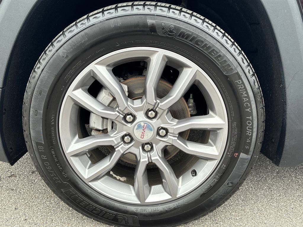 Used 2024 GMC Terrain SLT AWD/4WD image 42