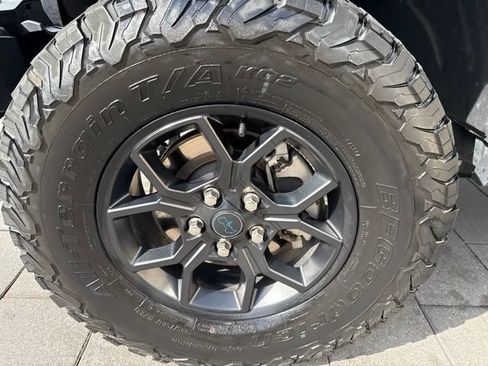 Used 2024 Jeep Wrangler Unlimited AWD/4WD image 9