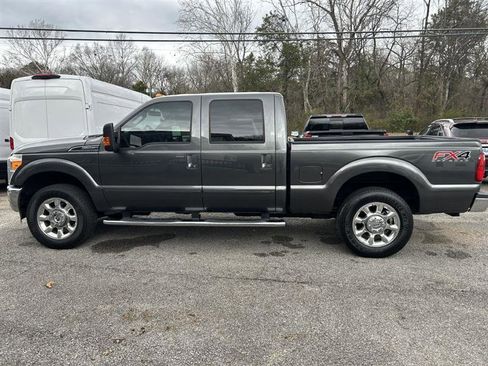 Used 2016 Ford F250 Lariat w/ Lariat Interior Package image 1