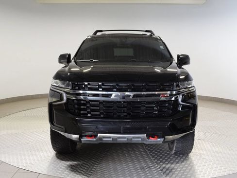 Used 2022 Chevrolet Tahoe Z71 w/ Luxury Package AWD/4WD image 8