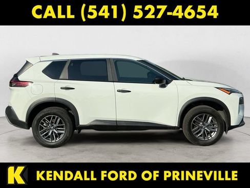 Used 2023 Nissan Rogue S AWD/4WD image 4