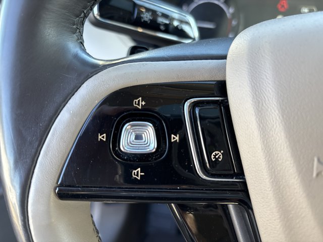 Used 2020 Lincoln Corsair Reserve w/ Appearance Package FWD image 21