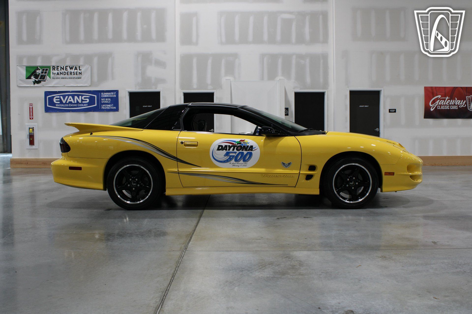 Used 2002 Pontiac Firebird Trans Am w/ SLP Firehawk Pkg RWD image 25