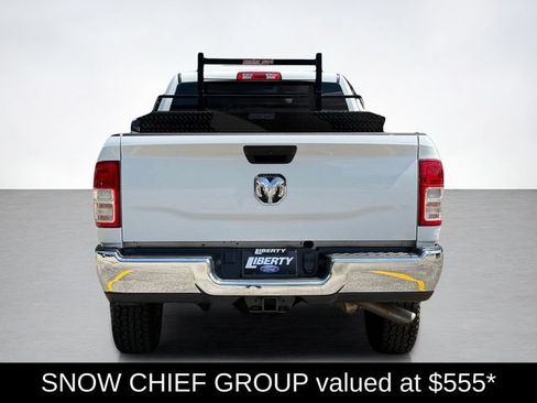 Used 2022 RAM 3500 Tradesman w/ Chrome Appearance Group AWD/4WD image 4