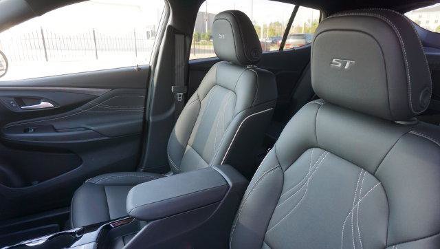 New 2026 Buick Envista Sport Touring w/ Studio Series FWD image 8