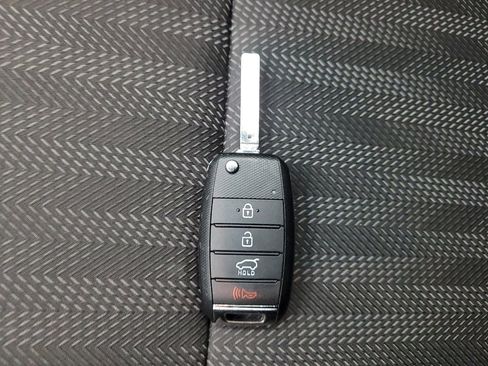 Used 2020 Kia Sportage LX AWD/4WD image 32