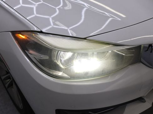 Used 2017 BMW 330i Gran Turismo xDrive AWD/4WD image 29