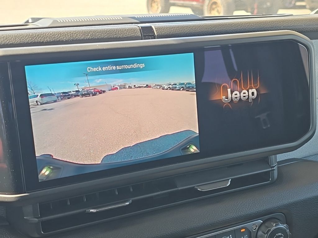 New 2026 Jeep Gladiator Sport AWD/4WD image 36