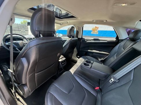 Used 2014 Ford Fusion Titanium FWD image 14