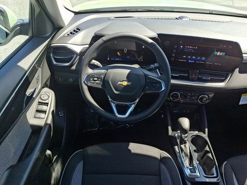 New 2026 Chevrolet TrailBlazer LT w/ Convenience Package image 8