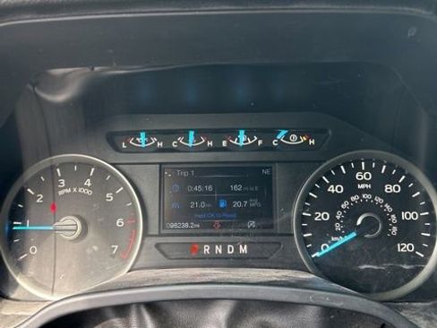 Used 2018 Ford F150 XLT w/ Equipment Group 302A Luxury image 17