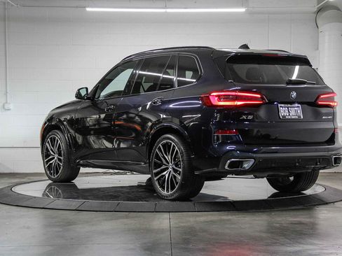 Certified 2023 BMW X5 xDrive40i w/ M Sport Package image 4