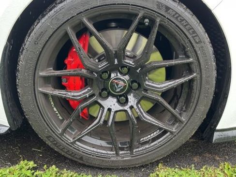 Used 2025 Chevrolet Corvette Z06 image 8