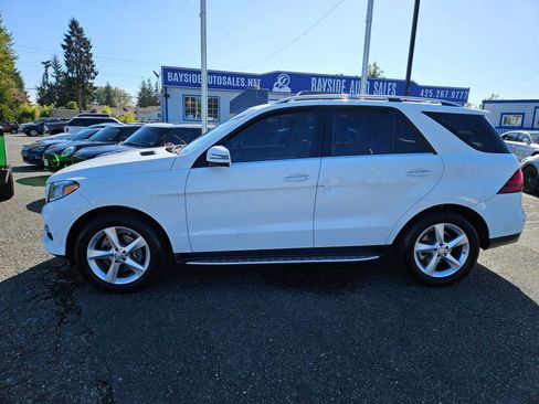 Used 2017 Mercedes-Benz GLE 350 GLE 350 w/ Premium 1 Package image 2