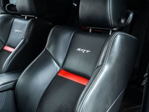 Used 2009 Dodge Challenger SRT8 w/ SRT Option Group II RWD image 20