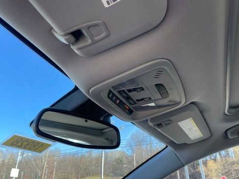 Used 2017 Chevrolet Malibu Premier w/ Premier Sun and Wheel Package image 26