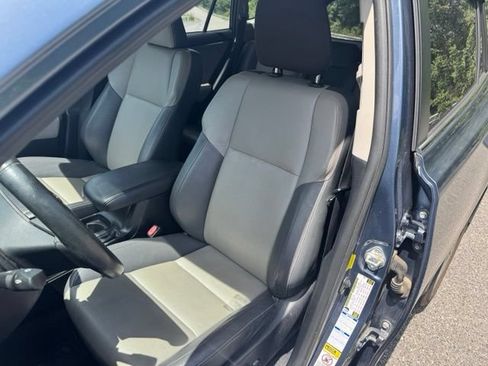 Used 2014 Toyota RAV4 Limited w/ Preferred Accessory Package AWD/4WD image 20