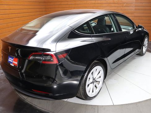 Used 2023 Tesla Model 3 Standard Range image 49