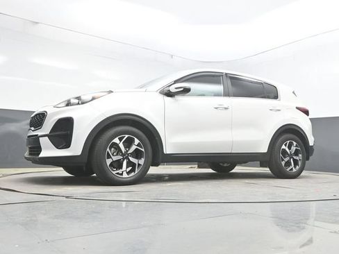 Used 2021 Kia Sportage LX w/ LX Fwd Popular Package image 38