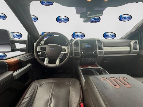 Used 2017 Ford F250 King Ranch w/ King Ranch Ultimate Package AWD/4WD image 12