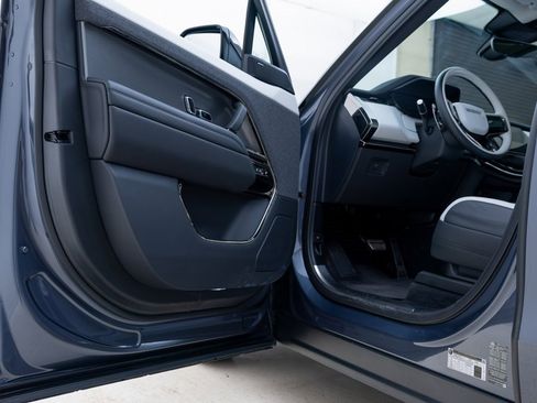 Used 2024 Land Rover Range Rover Sport Dynamic SE image 20