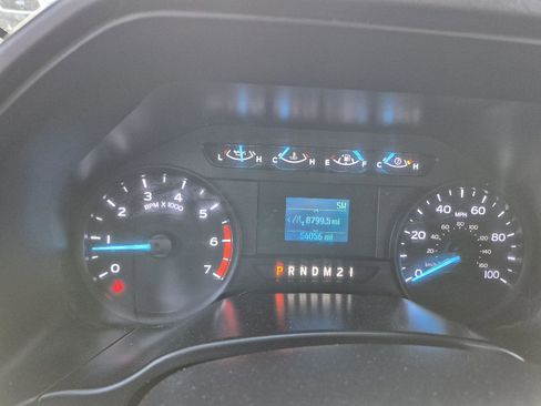 Used 2020 Ford F250 XL w/ Power Equipment Group image 6