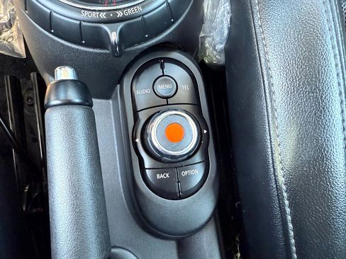 Used 2015 MINI Cooper S image 20